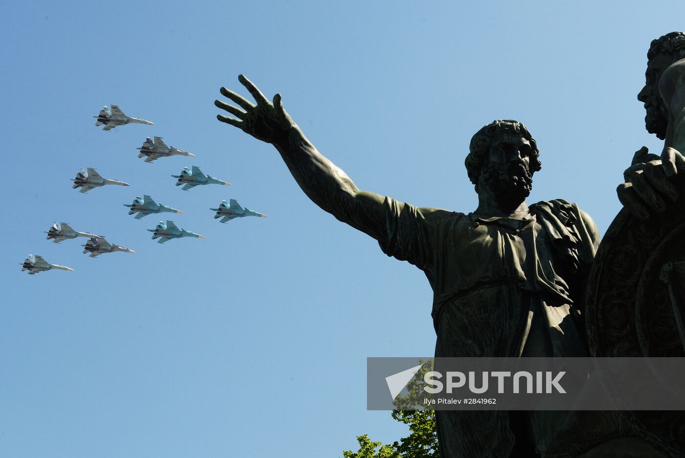 Military parade to mark 71st anniversary of Victory in 1941-1945 Great Patriotic War