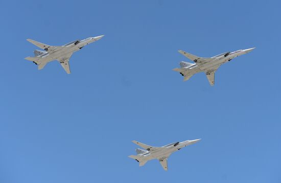 Military parade to mark 71st anniversary of Victory in 1941-1945 Great Patriotic War