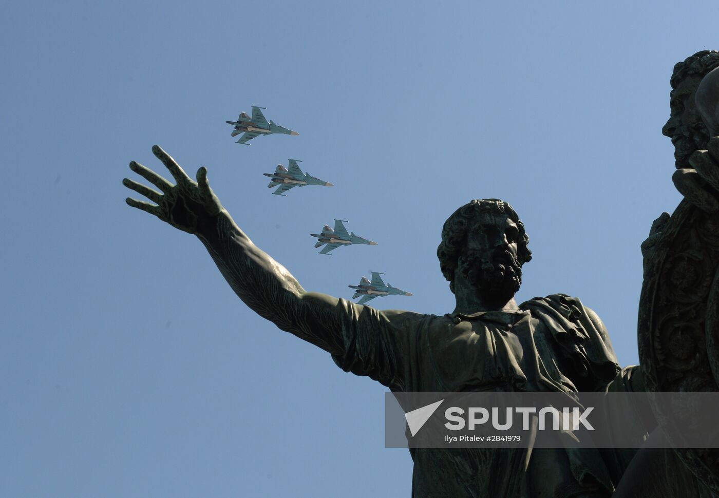 Military parade to mark 71st anniversary of Victory in 1941-1945 Great Patriotic War