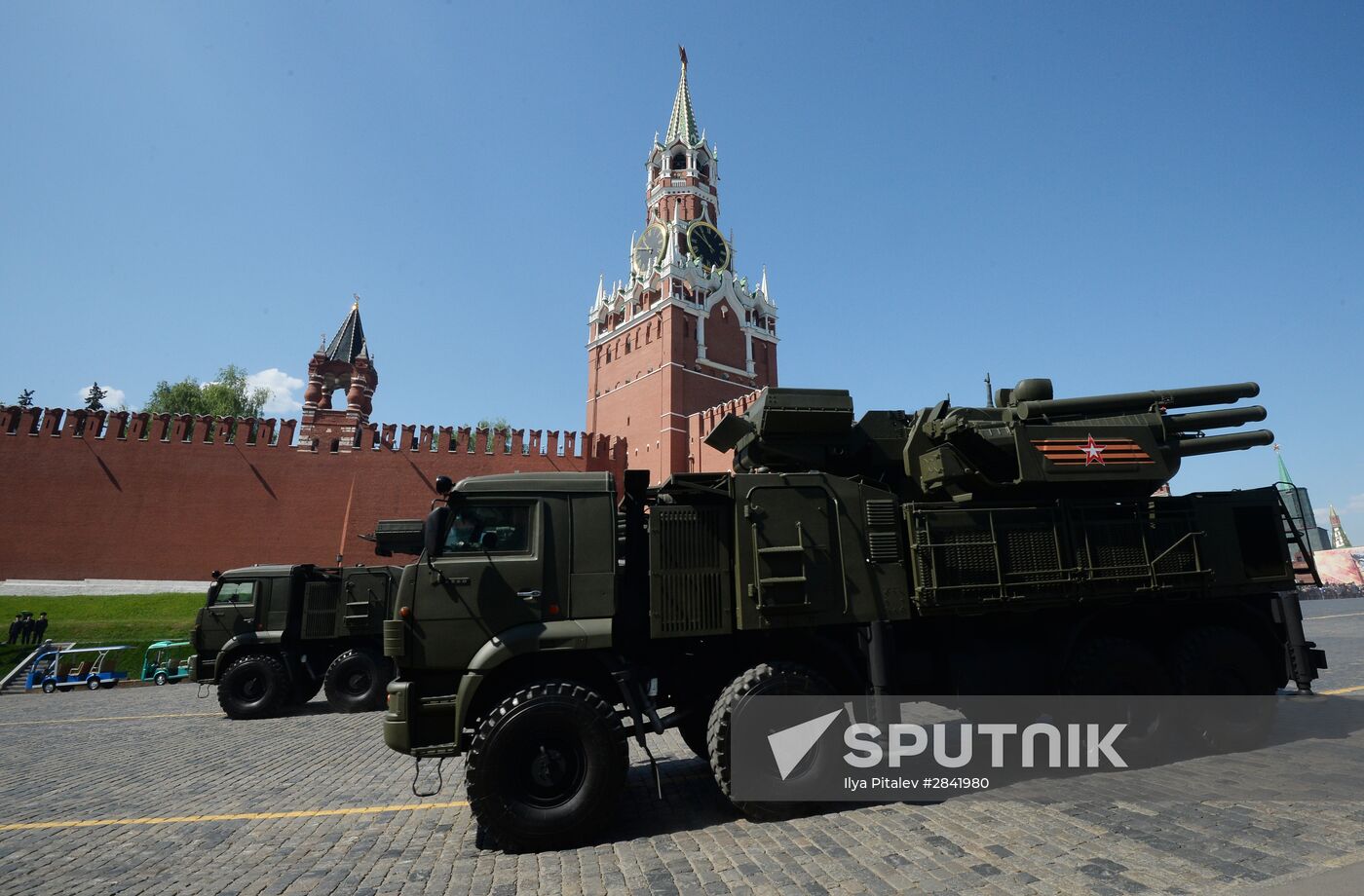 Military parade to mark 71st anniversary of Victory in 1941-1945 Great Patriotic War