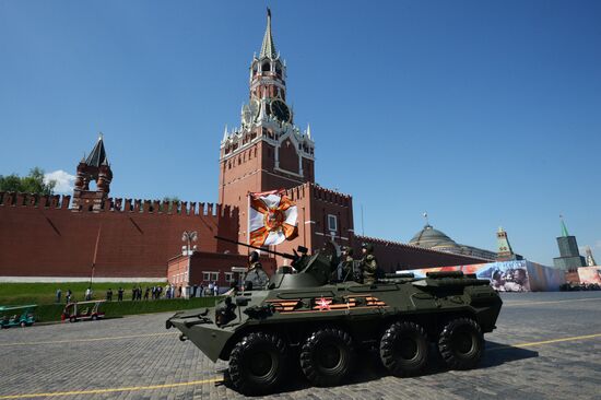 Military parade to mark 71st anniversary of Victory in 1941-1945 Great Patriotic War