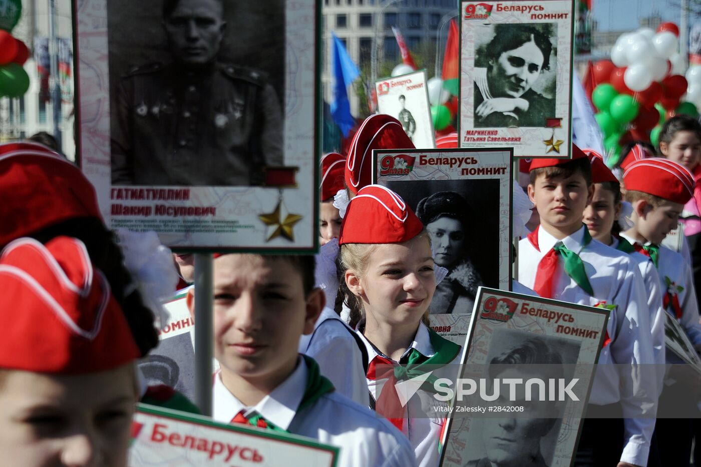 Immortal Regiment march in foreign countries