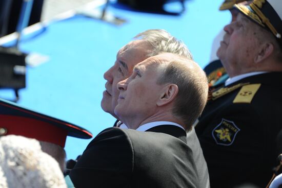 Vladimir Putin and Dmitry Medvedev attend military parade to mark 71st anniversary of Victory in 1941-1945 Great Patriotic War
