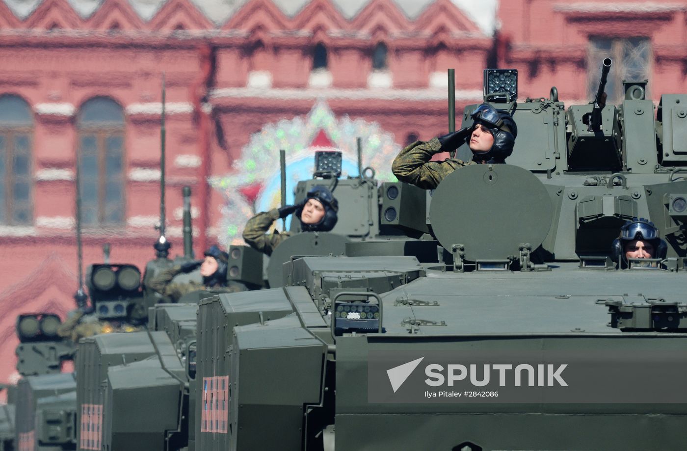 Military parade to mark 71st anniversary of Victory in 1941-1945 Great Patriotic War