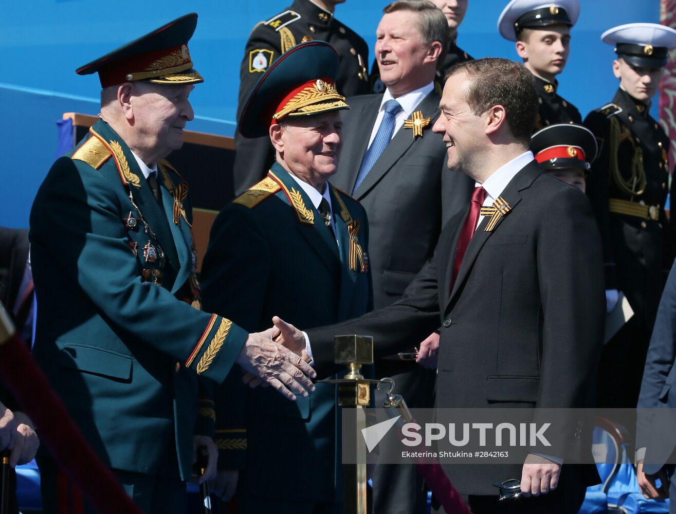 Vladimir Putin and Dmitry Medvedev attend military parade to mark 71st anniversary of Victory in 1941-1945 Great Patriotic War