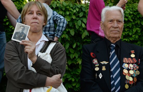 Immortal Regiment march in foreign countries