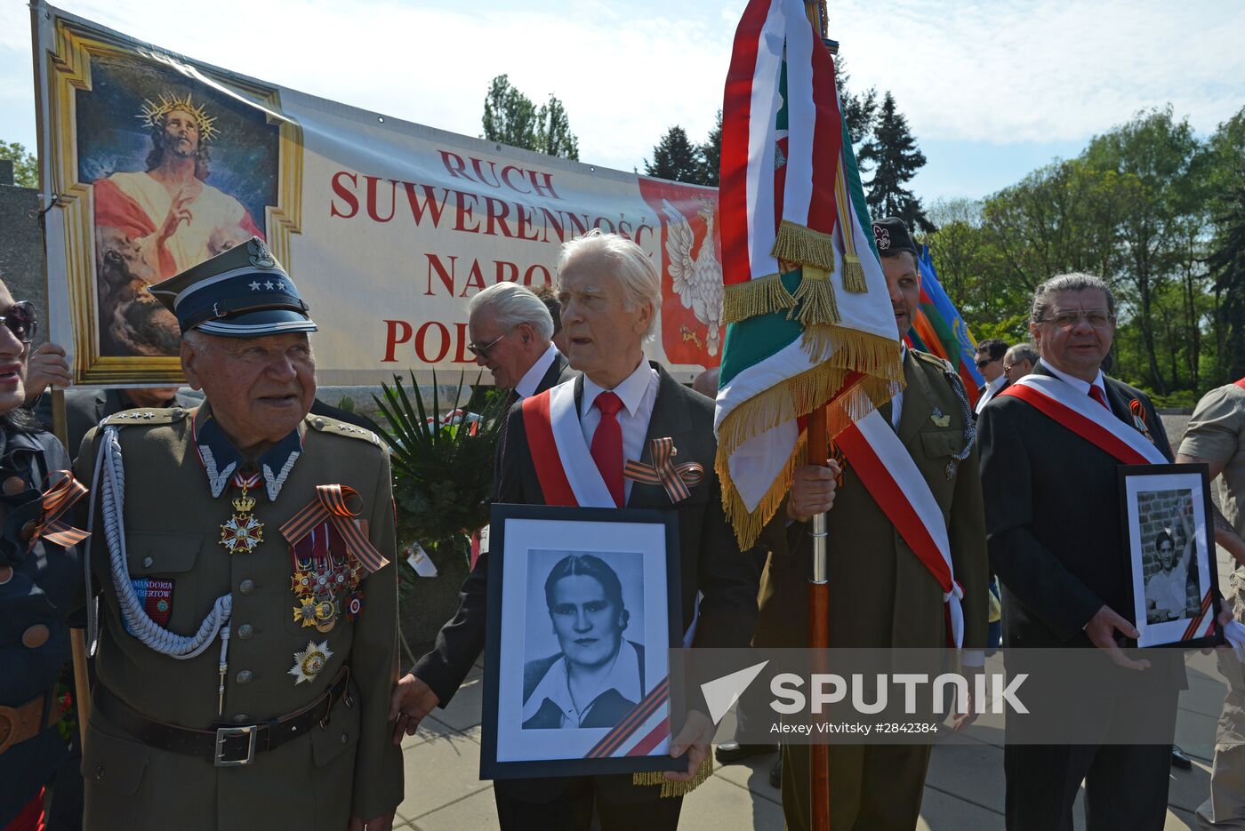 Immortal Regiment march in foreign countries