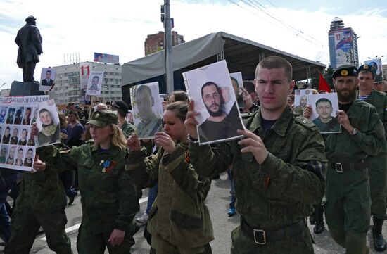 Immortal Regiment march in foreign countries