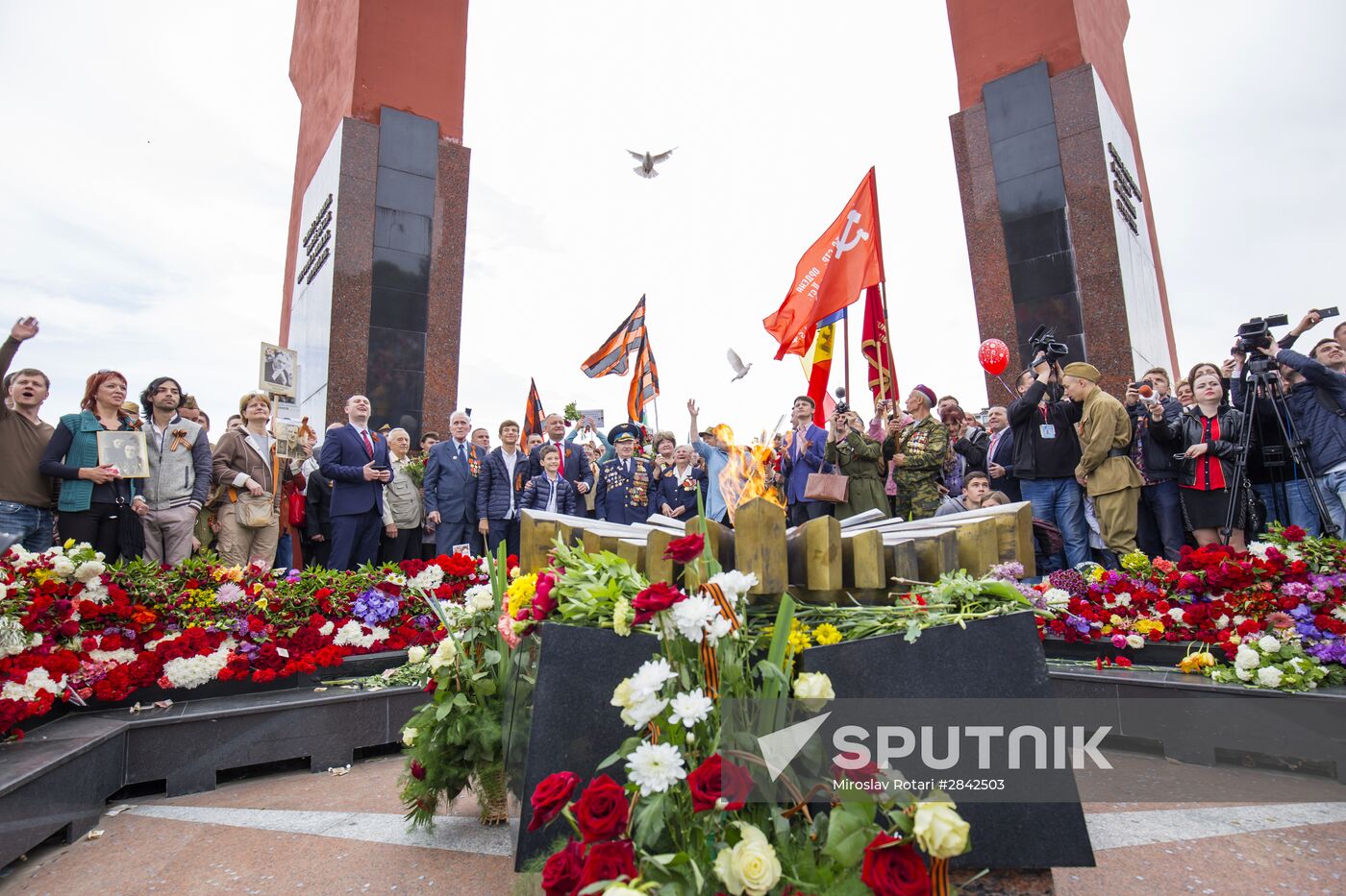 Immortal Regiment march in foreign countries