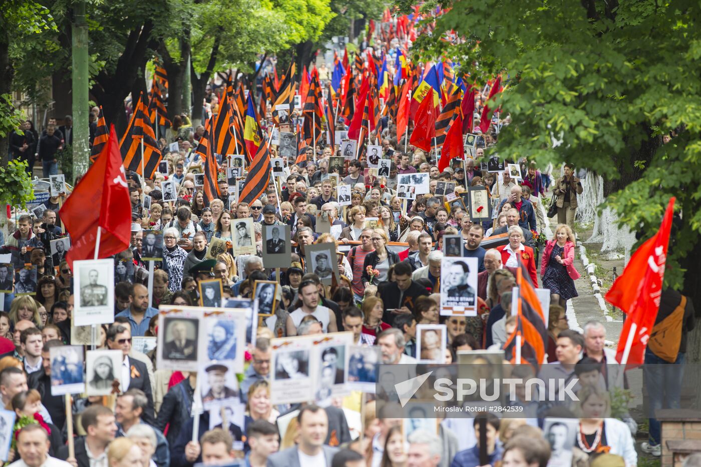 Immortal Regiment march in foreign countries