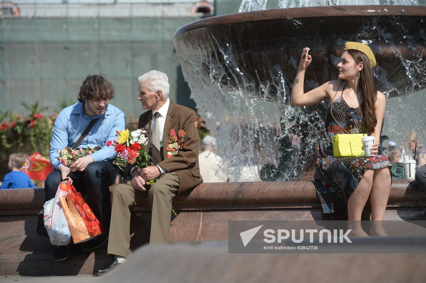 Celebrations on Teatralnaya Square in Moscow marking the 71st anniversary of Victory in the 1941-1945 Great Patriotic War. Location: Russia, Moscow. Author: Kirill Kallinikov/Sputnik. Celebration of 71st anniversary of Victory in 1941-1945 Great Patriotic War