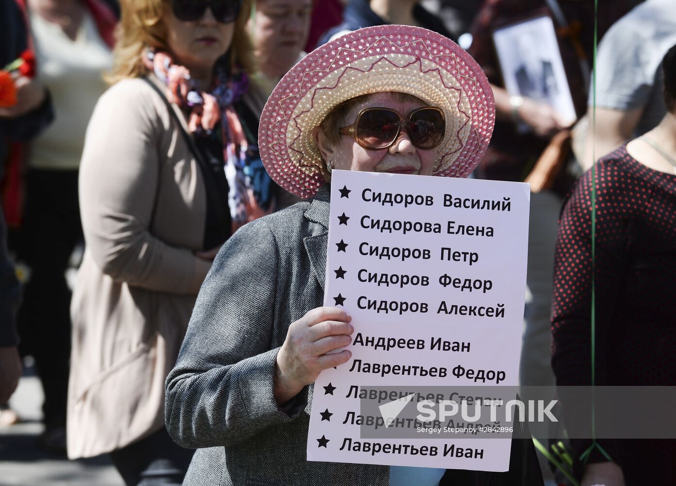 Immortal Regiment march in foreign countries