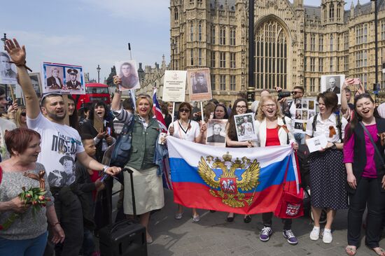 Immortal Regiment march in foreign countries