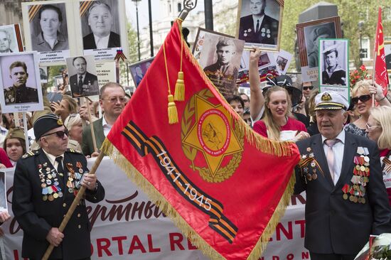 Immortal Regiment march in foreign countries