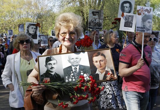Immortal Regiment march in foreign countries