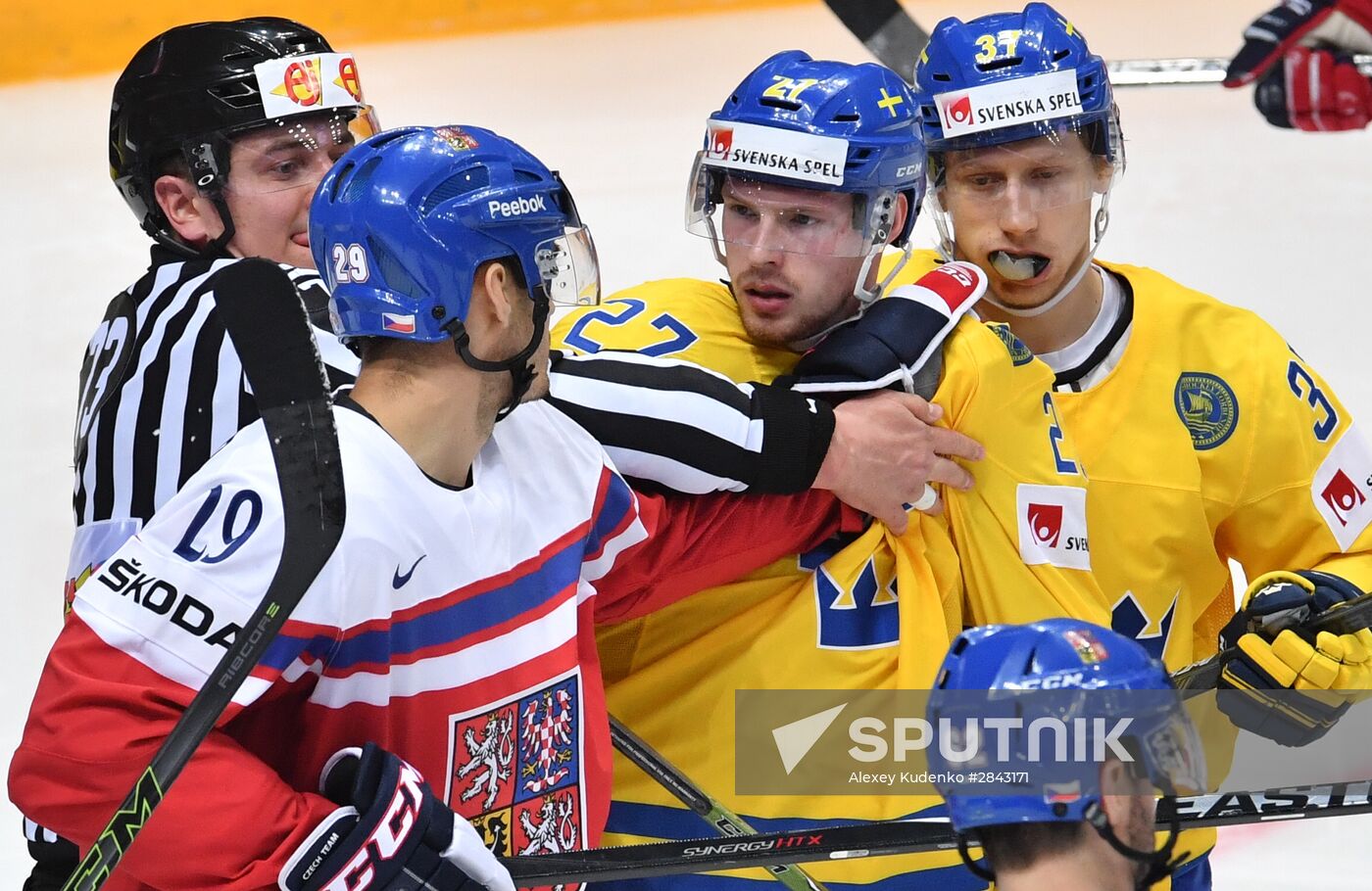 2016 IIHF World Ice Hockey Championship. Sweden vs. Czech Republic