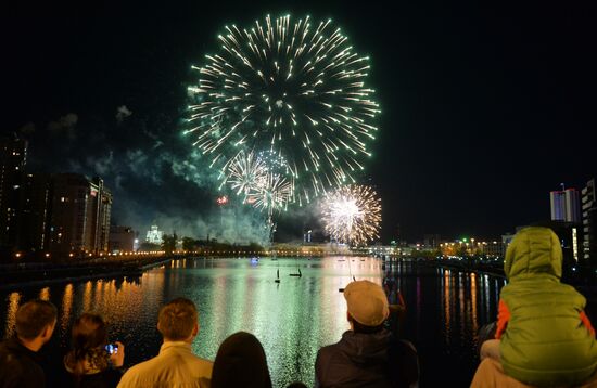 Fireworks across Russia to mark 71st anniversary of Victory in 1941-1945 Great Patriotic War