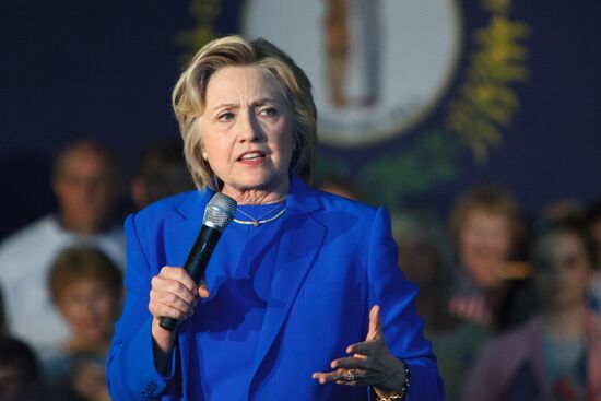 Hillary Clinton's pre-election rally in Kentucky