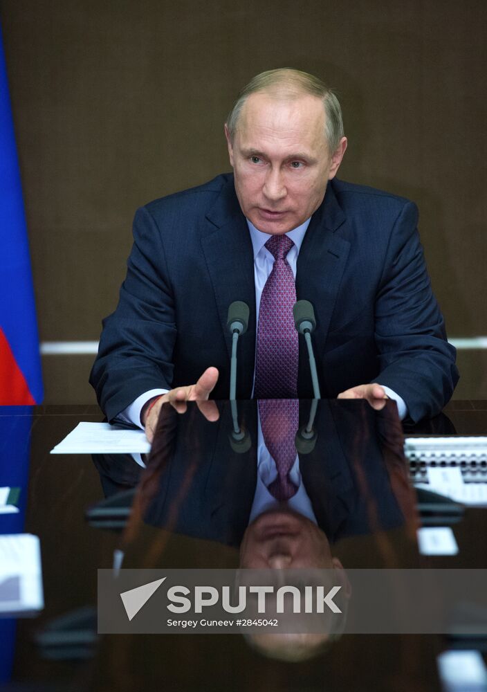 President Putin holds meeting in Sochi on avaition issues