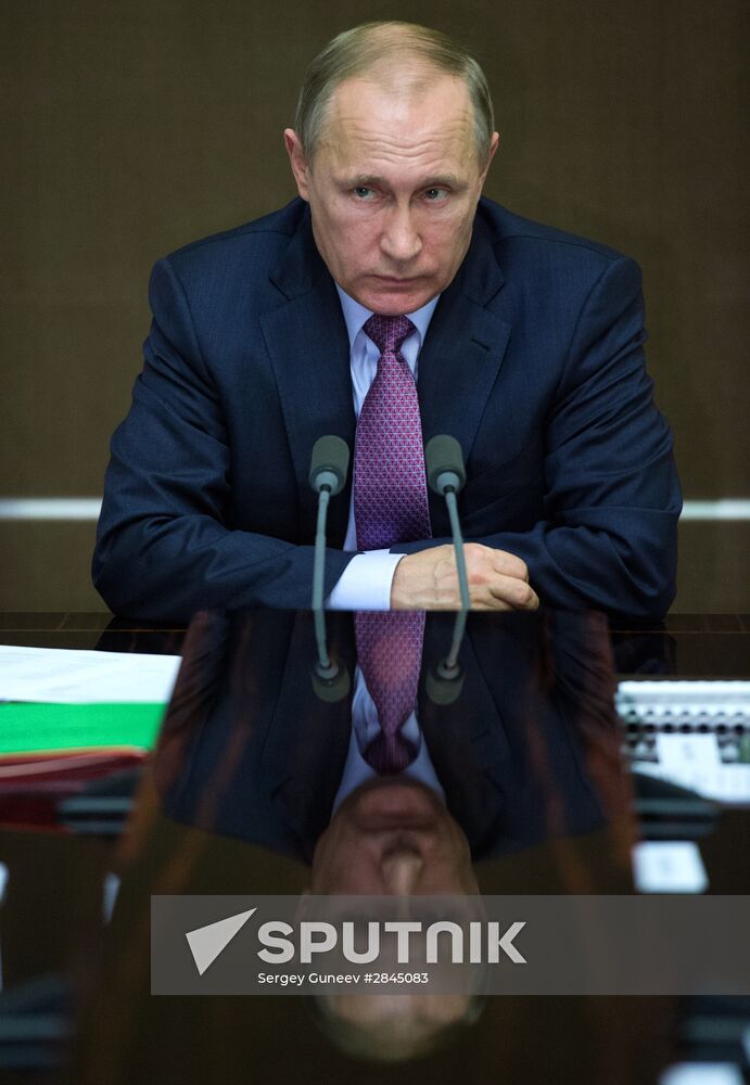 President Putin holds meeting in Sochi on avaition issues