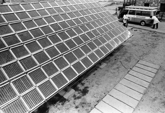 Solar mini-power plant