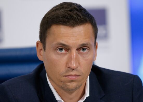 News conference by Olympic champions Legkov and Zubkov