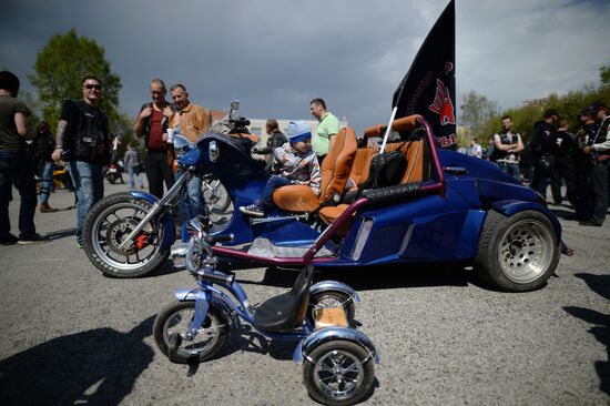 Motorcycle season opens in Novosibirsk