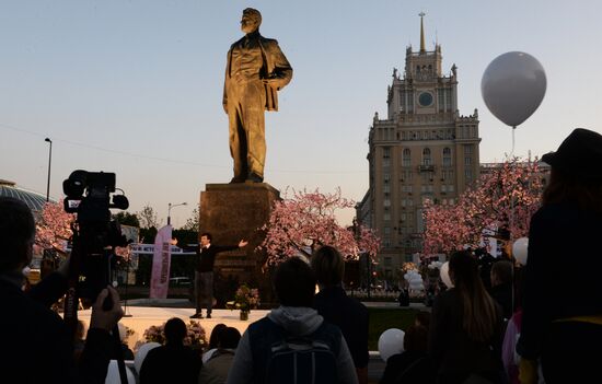 Sovremennik Theater celebrates anniversary at Cherry Forest Open Arts Festival