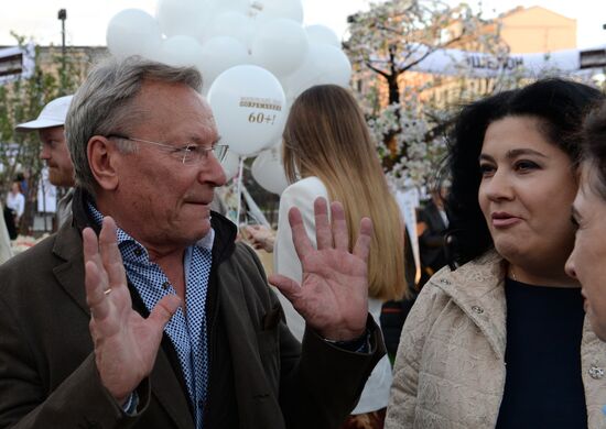 Sovremennik Theater celebrates anniversary at Cherry Forest Open Arts Festival
