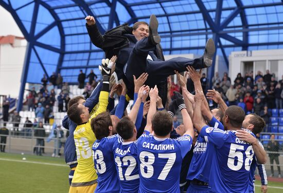 Russian National Football League. Gazovik vs. Baltika