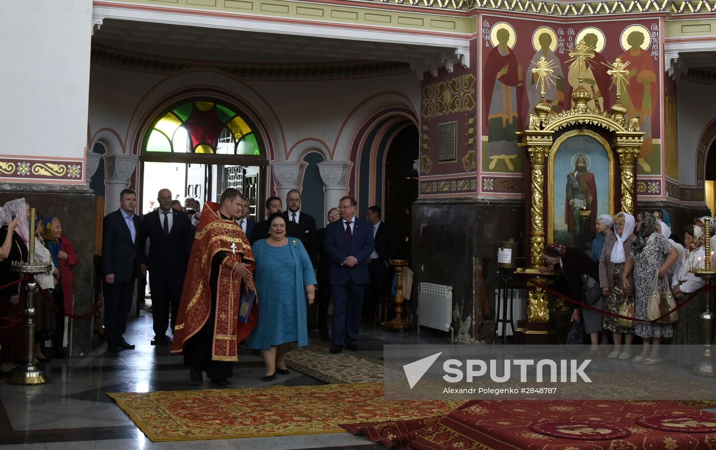 Grand Duchess Maria and Grand Duke Georgy Romanovs visit Yevpatoriya