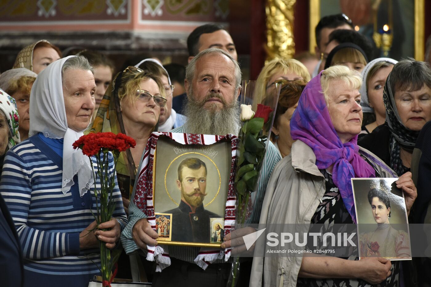 Grand Duchess Maria and Grand Duke Georgy Romanovs visit Yevpatoriya