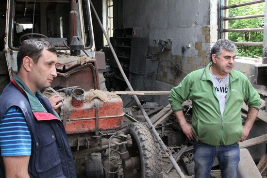 Aftermath of shelling of Dokuchayevsk, Donetsk Region