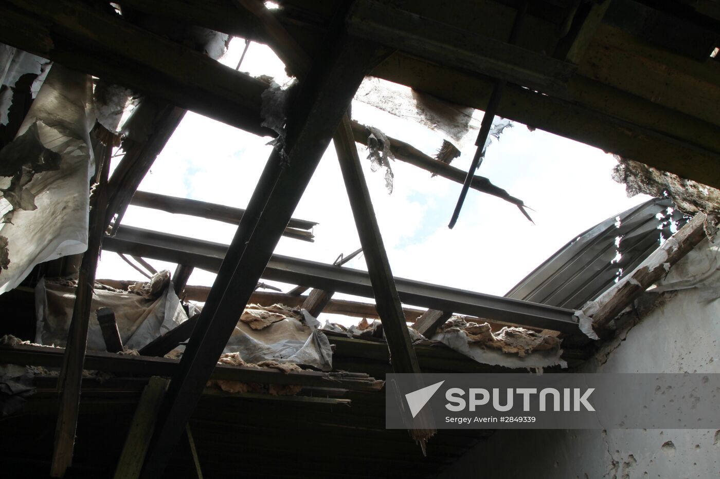 Aftermath of shelling of Dokuchayevsk, Donetsk Region