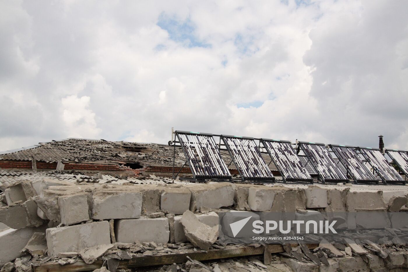 Aftermath of shelling of Dokuchayevsk, Donetsk Region