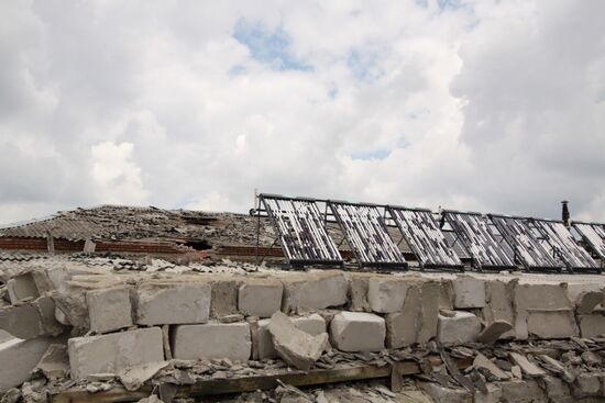 Aftermath of shelling of Dokuchayevsk, Donetsk Region