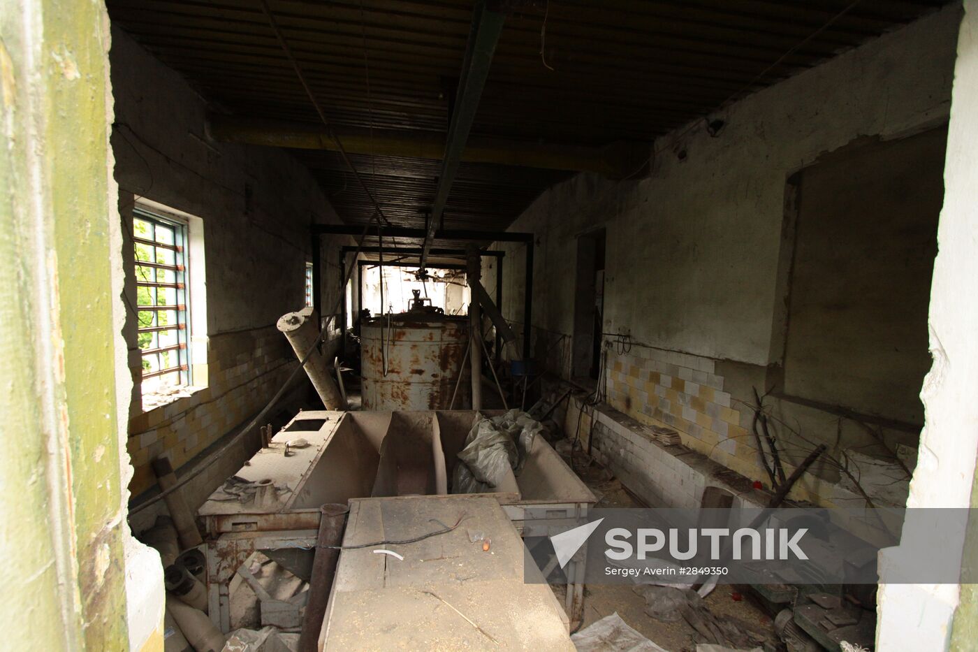 Aftermath of shelling of Dokuchayevsk, Donetsk Region
