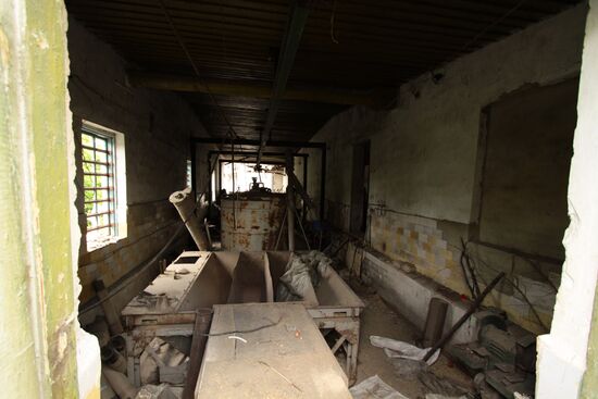Aftermath of shelling of Dokuchayevsk, Donetsk Region