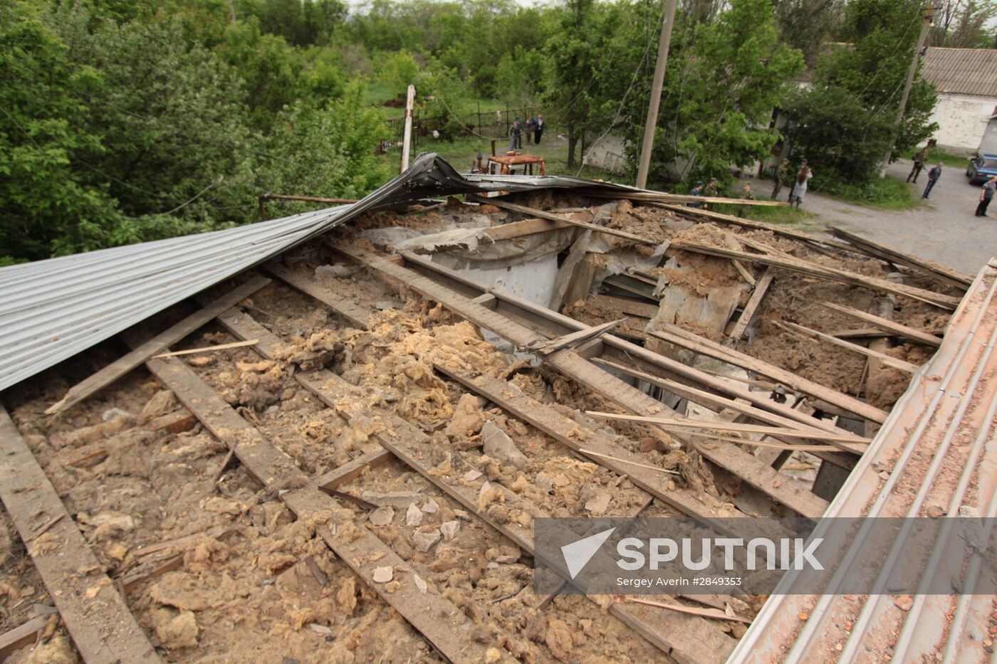 Aftermath of shelling of Dokuchayevsk, Donetsk Region