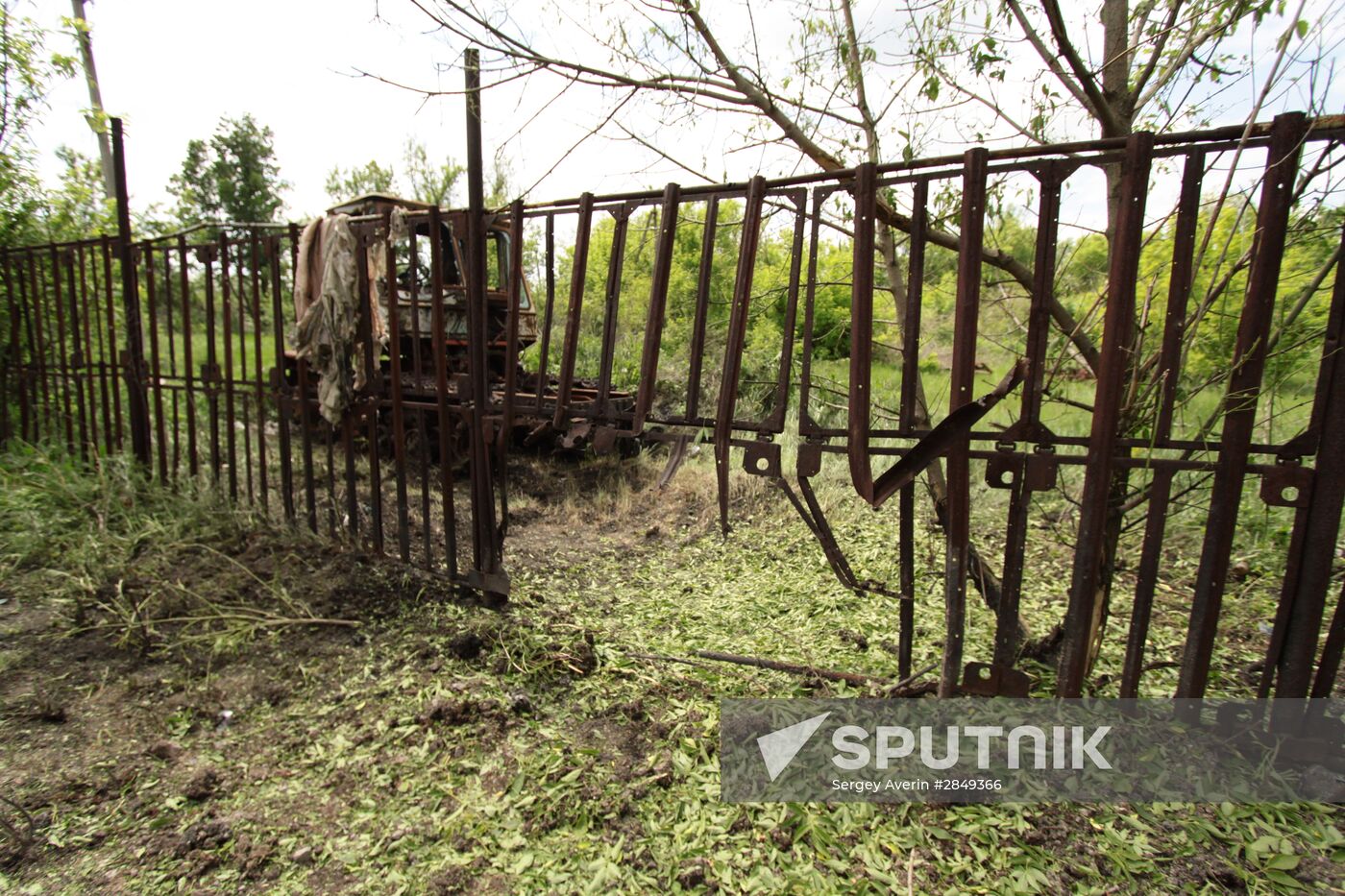 Aftermath of shelling of Dokuchayevsk, Donetsk Region