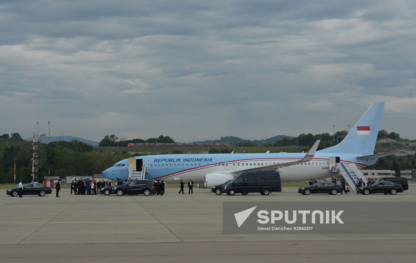 Indonesian President Joko Widodo arrives in Sochi for ASEAN-Russia Summit