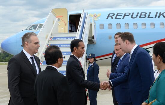 Indonesian President Joko Widodo arrives in Sochi for ASEAN-Russia Summit