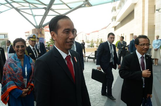 Indonesian President Joko Widodo arrives in Sochi for ASEAN-Russia Summit