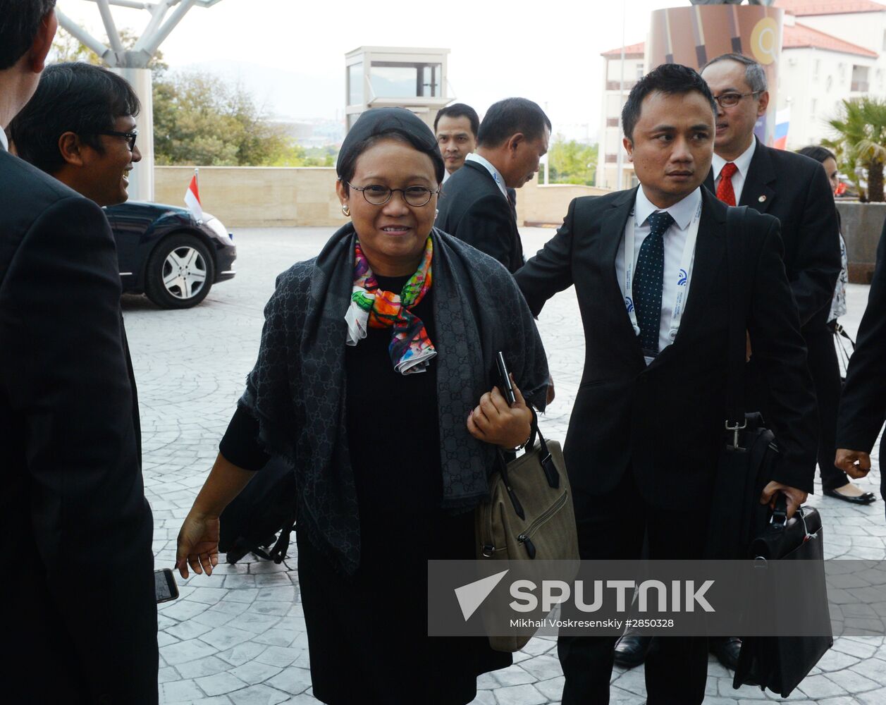 Indonesian President Joko Widodo arrives in Sochi for ASEAN-Russia Summit