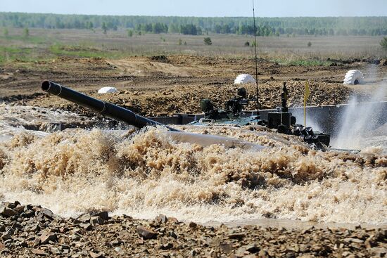 Tank biathlon on Chelyabinsk Region