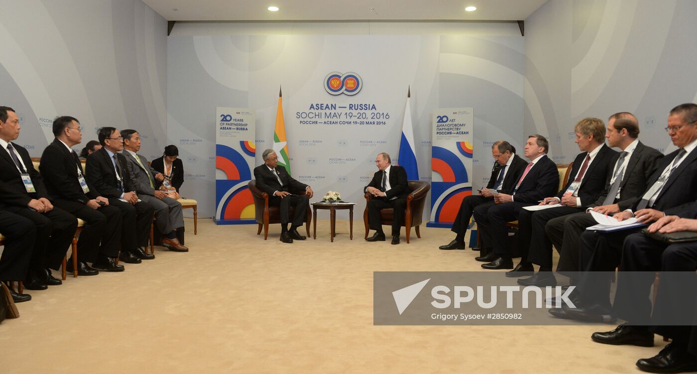 Russian President Vladimir Putin's bilateral meeting with President of Myanmar Htin Kyaw