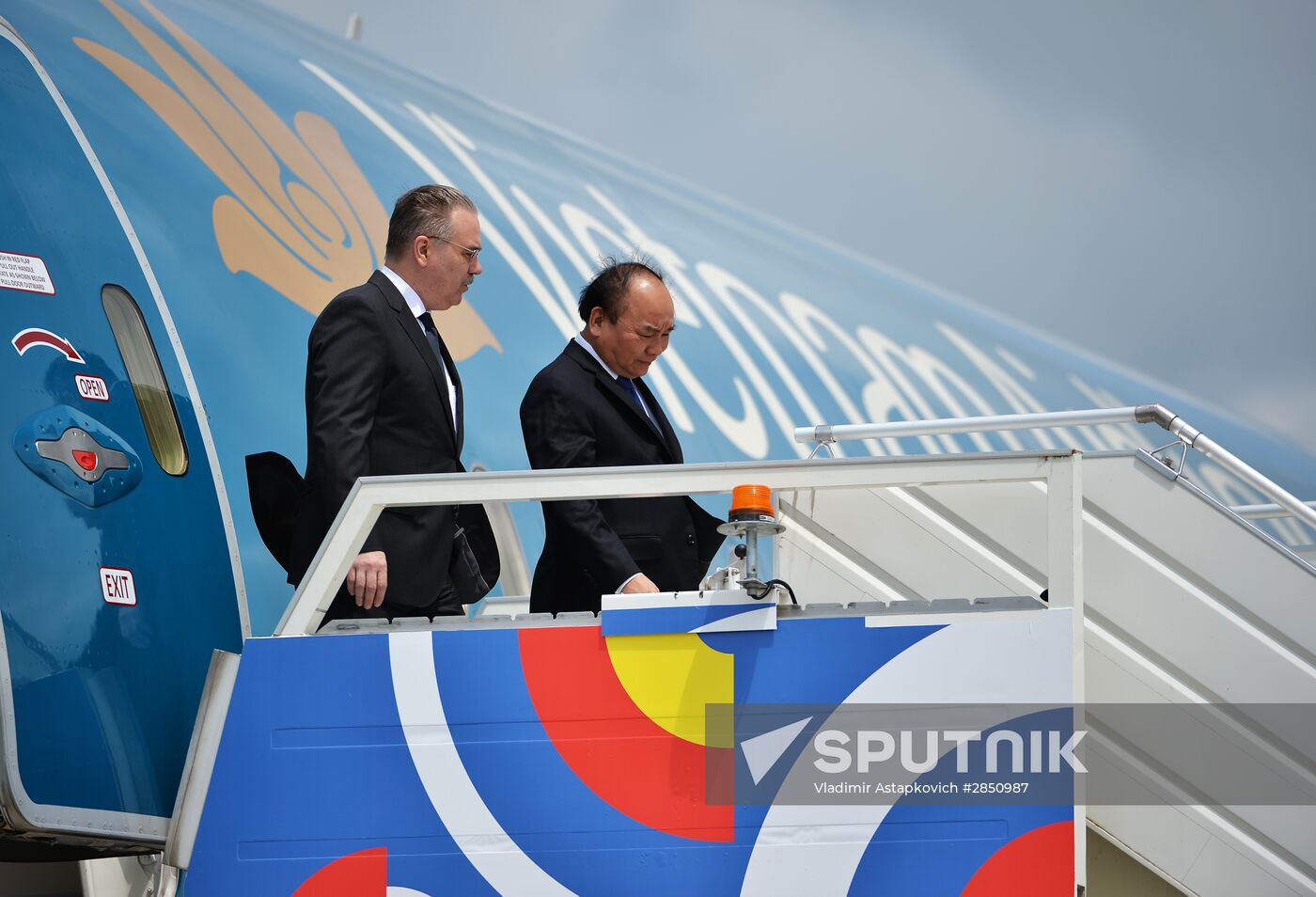 Prime Minister of Vietnam Nguyen Xuan Phuc arrives in Sochi for ASEAN-Russia Summit