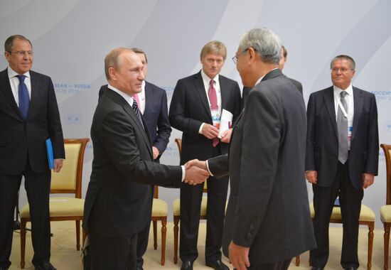 Russian President Vladimir Putin's bilateral meeting with President of Myanmar Htin Kyaw