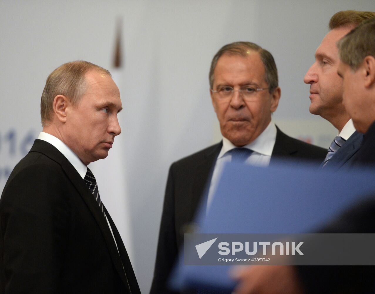 19 May 2016. Russian President Vladimir Putin, left, before the bilateral meeting with Prime Minister of Vietnam Nguyen Xuan Phuc at the Radisson Blu Resort & Congress Centre in Sochi. Right: Presidential Aide Yuri Ushakov, First Deputy Prime Minister Igor Shuvalov and Minister of Foreign Affairs Sergei Lavrov. Location: Russia, Krasnodar region, Sochi. Author: Grigory Sysoev. Russian President Vladimir Putin's bilateral meeting with Prime Minister of Vietnam Nguyen Xuan Phuc