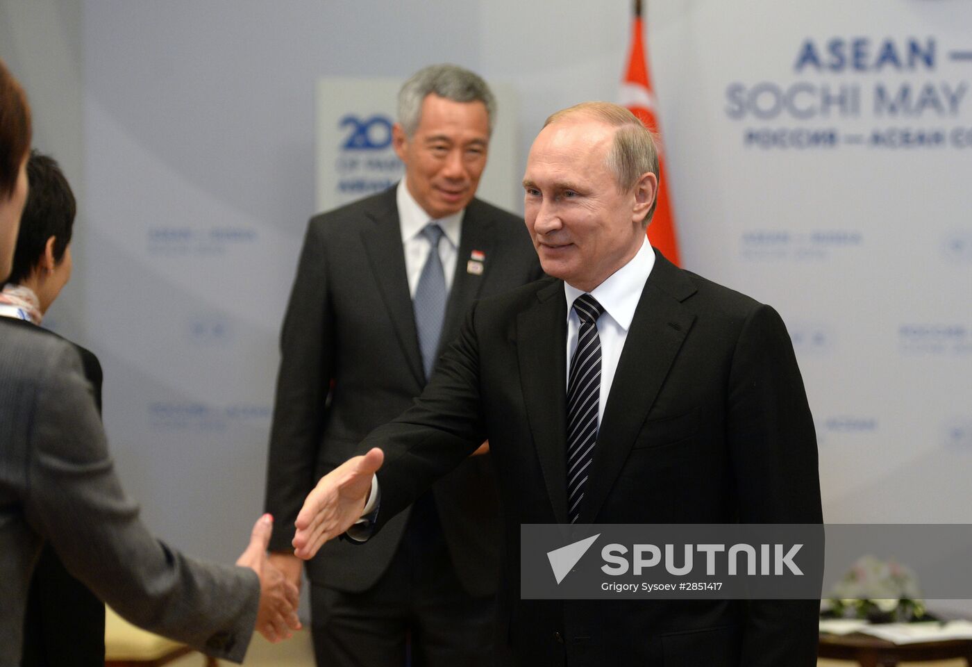 Russian President Vladimir Putin's bilateral meeting with Prime Minister of Singapore Lee Hsien Loong